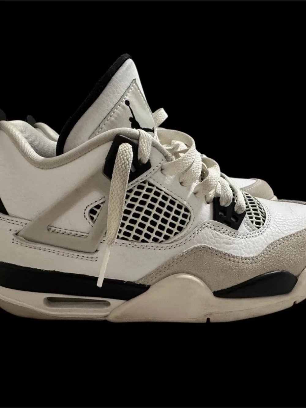 Jordan Men's White and Light Gray Retro Sneakers